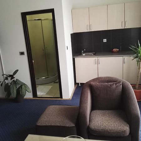 Guest House Amico Vranje Buitenkant foto
