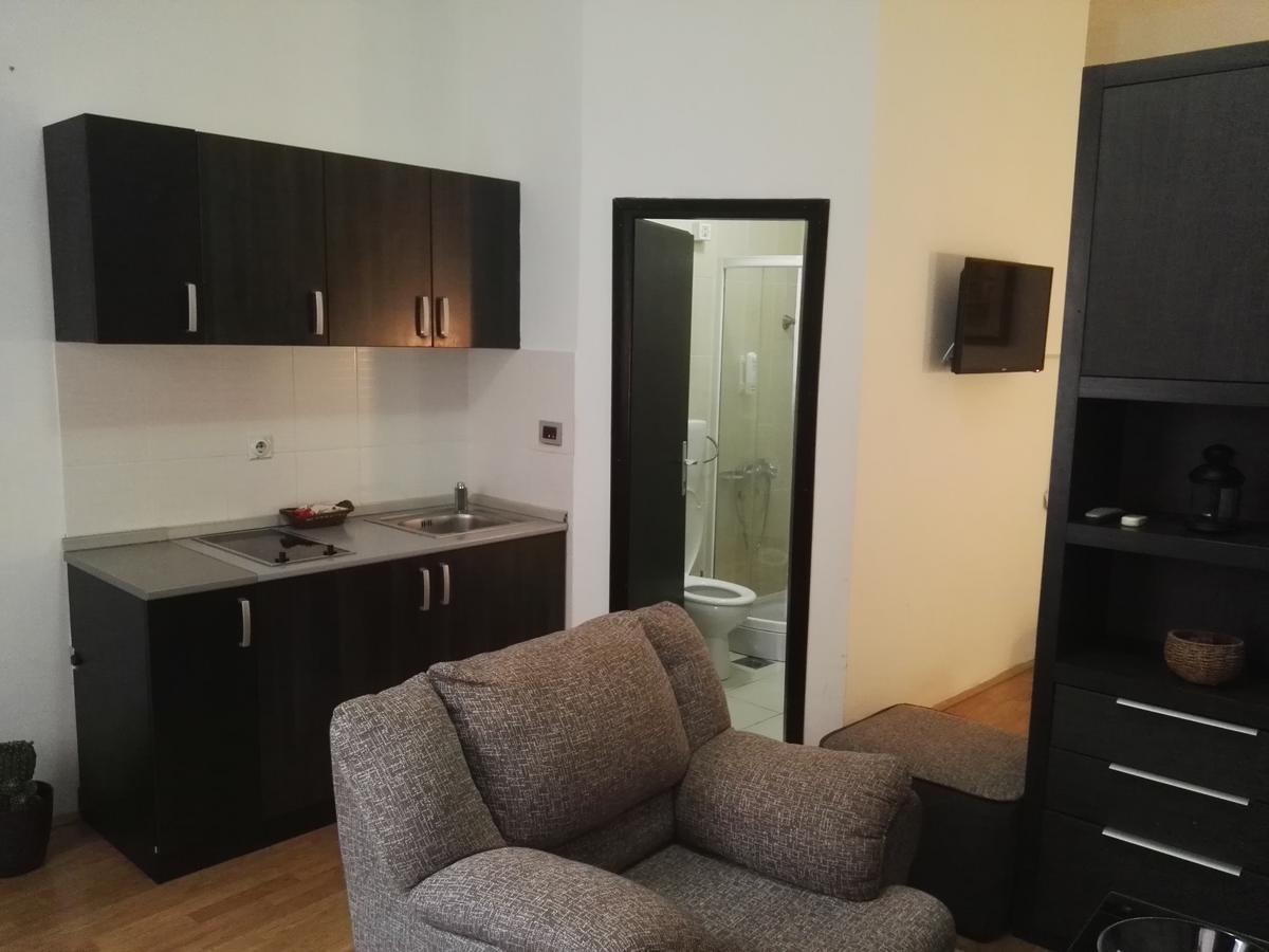 Guest House Amico Vranje Buitenkant foto
