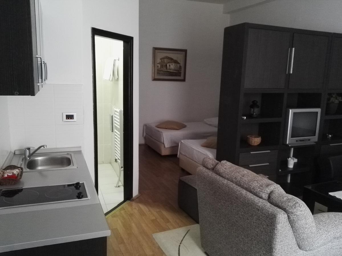Guest House Amico Vranje Buitenkant foto