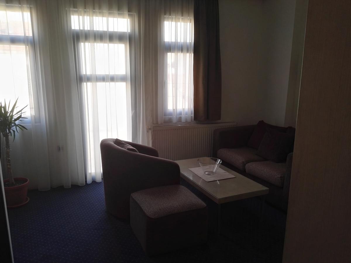 Guest House Amico Vranje Buitenkant foto